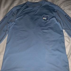 Vineyard vines